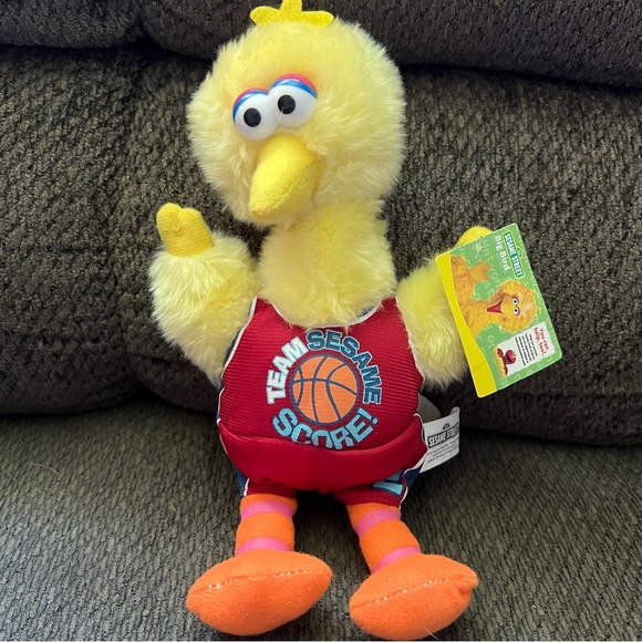 Sesame Street Other - New 2009 Sesame Street Big Bird Basketball Team Sesame Score Plush